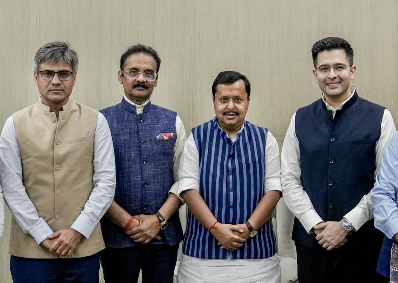 राजनीतिक सोच की गरीबी का त्रास झेलता पंजाब - dainiktribuneonline.com