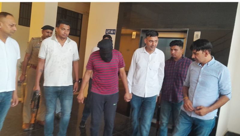 Haryana News: डिकाडला ट्रिपल मर्डर केस में मुख्य आरोपी मनीष गिरफ्तार, 10 दिन के पुलिस रिमांड पर भेजा गया - dainiktribuneonline.com