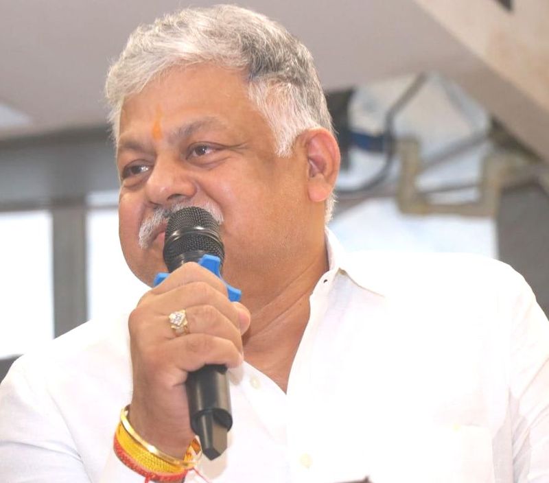 सिल्वर इकोनॉमी की चुनौतियों का सामना करने में केंद्र विफल: बुवानीवाला - dainiktribuneonline.com