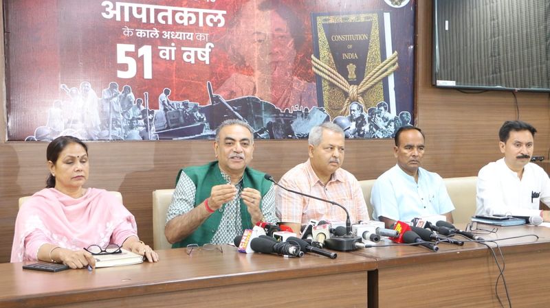 आपातकाल सबसे काला अध्याय था : संजय टंडन - dainiktribuneonline.com