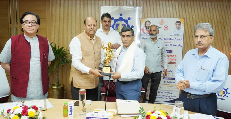 शिक्षा को कौशल और उद्योग से जोडना से ही भारत बनेगा आर्थिक महाशक्ति और विकसित राष्ट्र : महिपाल ढांडा - dainiktribuneonline.com