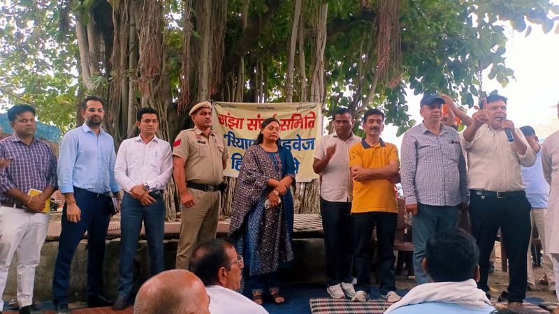 बातचीत के बाद रोडवेज कर्मियों का आंदोलन स्थगित - dainiktribuneonline.com