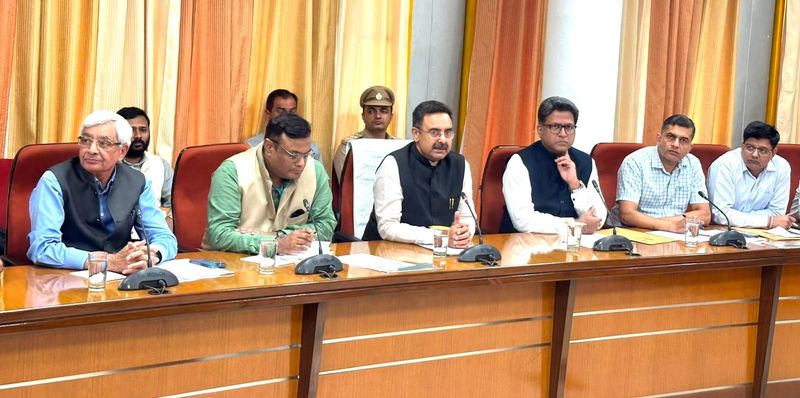 Haryana Assembly : AI से बदलेगी हरियाणा विधानसभा की कार्यप्रणाली, भाषिणी तकनीक अपनाने की शुरुआत - dainiktribuneonline.com